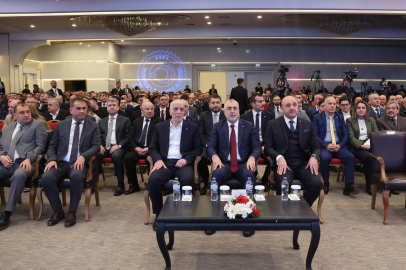 Işıkhan: Sendikal örgütlenmenin önündeki engelleri kaldırdık