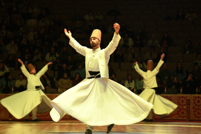 Konya Büyükşehir Belediyesi'nden her hafta 4 gün boyunca  sema mukabelesi