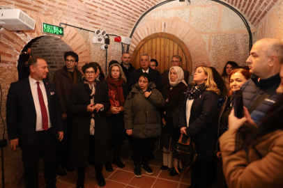 150 yıllık Bursa çizimleri, yapay zeka ile canlandırıldı