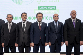 Bakan Yumaklı: Geleneksel üretim gücümüzü, modern ve akıllı tekniklerle buluşturmaya odaklandık