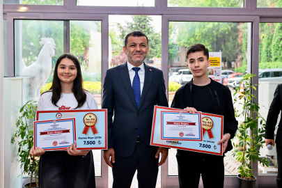 Karikatürlerle suya ve çevreye dikkat çektiler