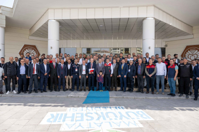 Türkiye'deki İtfaiyeciler Malatya'da Buluştu