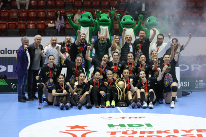 Hentbolda Kadınlar Türkiye Kupası Bursa Büyükşehir Belediyespor’un