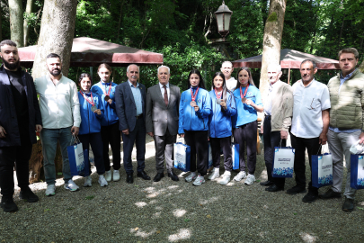 Başkan Bozbey, Bursa’nın Gururu Sporcularla Buluştu