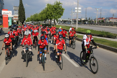 Pedallar 19 Mayıs Ruhu İle Çevrildi