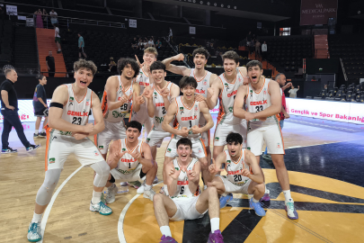 U18 Erkekler Türkı̇ye Şampı̇yonası'nda Kupa Gemlik Basketbol'un