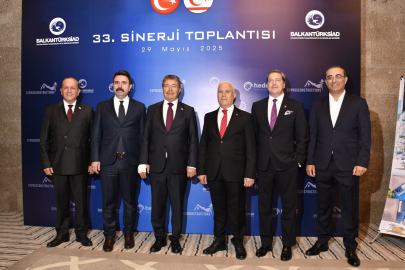 KKTC Başbakanı Ünal Üstel: "Tatilde Yunan Adalarını Değil KKTC'yi Tercih Edin"