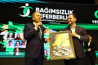İçişleri Bakanı Ali Yerlikaya: "Yeşilay'ın Her Bir Üyesi Tek Başına Bir Ordu Niteliğinde"