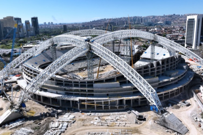 Başkentte 285 Metrelik Çelik Çatılı Yeni Stadyum Yükseliyor