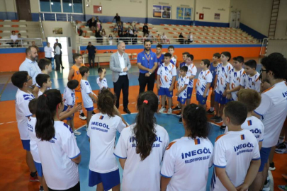 İnegöl'de Yaz Spor Okullarında 1.792 Çocuk Sporla Buluştu