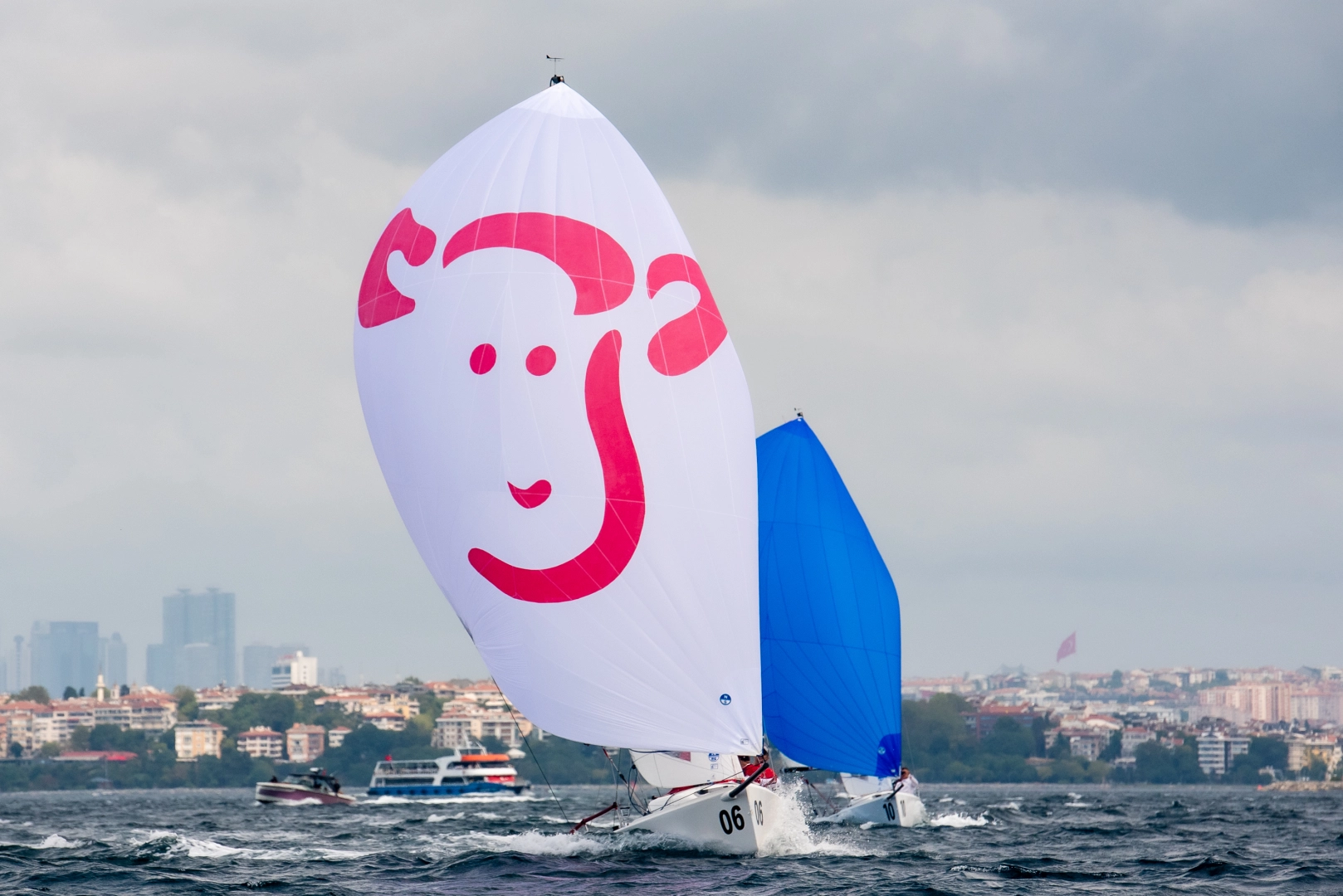 13. TAYK-Eker Olympos Regatta Yelken Yarışları’nda ilk günün sonuçları belli oldu