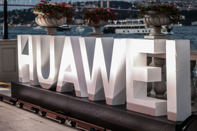 HUAWEI’den Yenilik Dolu Lansman