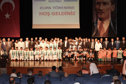 Bursa'da Amatör Spor Kulüpleri'ne Tam Destek