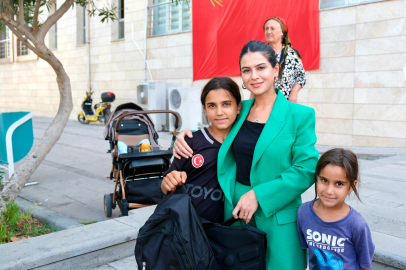 Ceyhan'da 1000 Öğrenciye Çanta ve Kırtasiye Desteği