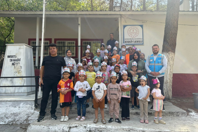 AK Parti Dulkadiroğlu Kadın ve Gençlik Kollarından Miniklere Tatlı Sürpriz