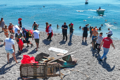 Denizden Çıkanlar Herkesi Şaşkına Çevirdi