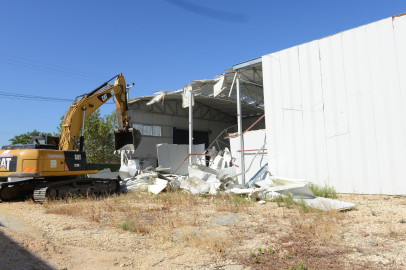 Nilüfer Belediyesi’nden Ürünlü’de Kaçak Yapı Yıkımı