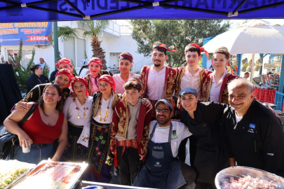 Ege’nin İki Yakası Deniz Ürünleri Festivali’nde Buluştu