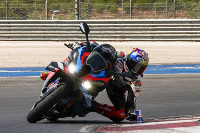 Toprak Razgatlıoğlu Üçüncü Kez Dünya Superbike Şampiyonu Oldu