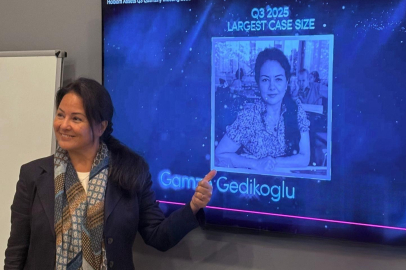 Bir Cumhuriyet Kadınından Uluslararası Başarı