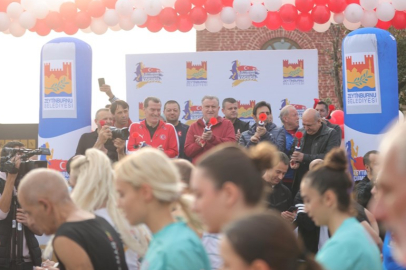 Cumhuriyet Koşusu’nda Mesaj: “Sporla Yaşamı Birleştirelim”