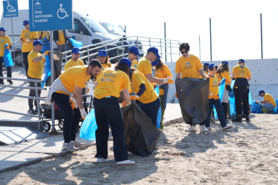 Kadıköy’de Sahil Temizliği