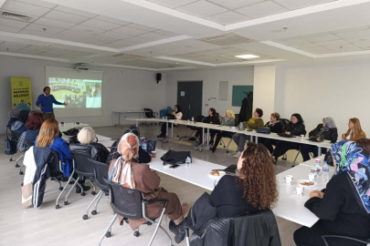 Başkan Şadi Özdemir’den Kadınlara