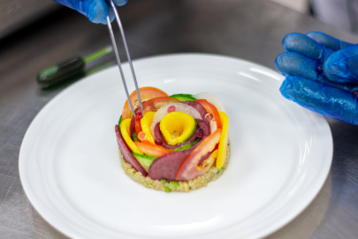 Emirates Flight Catering, Dubai Airshow’a Küresel Tatlar Taşıyor