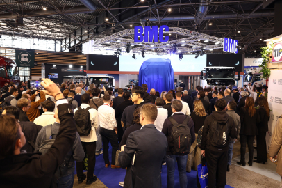 BMC Yeni Nesil Kamyonlarıyla SOLUTRANS 2025’te Sahnede