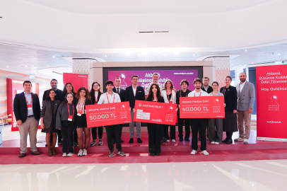 Akbank Düşünce Kulübü ile Gençler, Harvard Yaz Okulu Yolunda