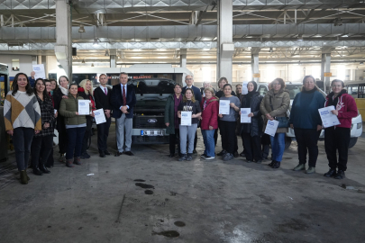 Kadınlara Güç Katan Araba Bakım Kursu Tamamlandı