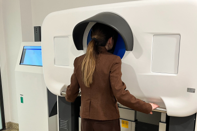 Yapay Zekâ Gücüyle Detaylı Göz Muayenesi