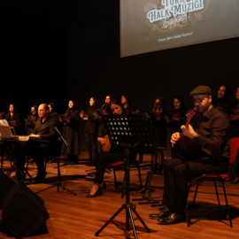 Bu Koro Kulakların Pasını Sildi