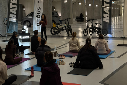 Doğuş Otomotiv Plus’tan Denizin 8 Metre Altında Yoga Deneyimi