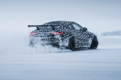 Mercedes-AMG’den İsveç’te Kış Testi: Yeni ve Radikal Model Arktik Şartlarda Deneniyor