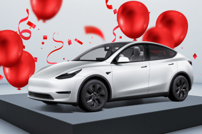 Akbank Mobil Kullanan Kazanıyor:  5 Kişi Tesla Sahibi Oluyor