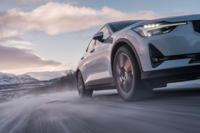 Kış Sürüşünde Yeni Dönem: Nokian Tyres’tan Sıcaklığa Göre Uyarlanabilen Çivili Lastik