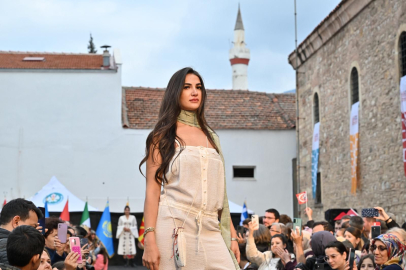 Mesir Festivali Kültür Defilesi Büyük İlgi Çekti