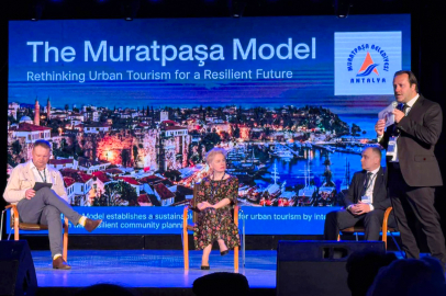 Turizmin Geleceği Antalya Muratpaşa'da Konuşuldu