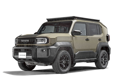 Yeni Toyota Land Cruiser FJ Sahnede