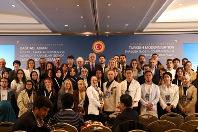 Türkiye’nin Modernleşme Serüveni Masaya Yatırıldı!
