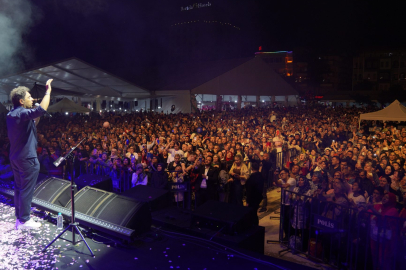 Isparta Uluslararası Gül Festivalinde Müzik Şöleni
