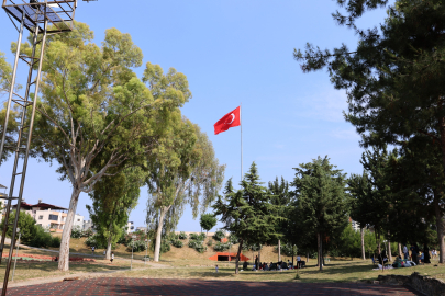 Toroslar’ın Park ve Yeşil Alanları Bakımdan Geçiyor