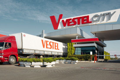 Vestel’de Kredi Notu Bir Kez Daha Düştü: Moody’s Kararı Borç Yapılandırma Sürecinde Neye İşaret Ediyor?