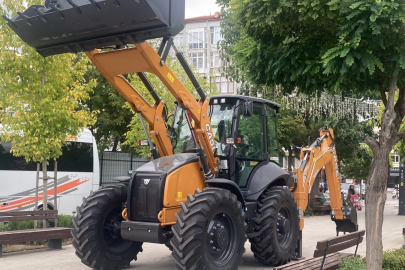 Keşan Belediyesi'ne Türkiye Belediyeler Birliği'nden Yeni İş Makinesi Desteği