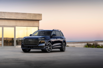 Audi Tarihinin En Büyük SUV Modeli Q9, Markanın Yeni Amiral Gemisi Oluyor