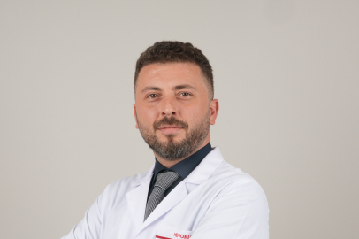 Ağustos Sıcaklarında Pıhtı Riskini Azaltan 8 Öneri
