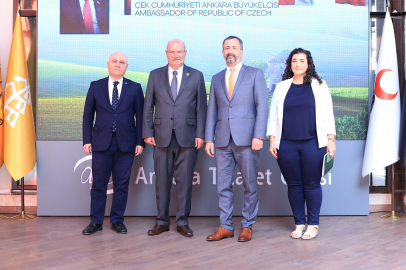Türkiye ile Çekya Arasında 10 Milyar Dolarlık Ticaret Hedefi