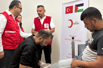 Türk Kızılay Gazze’de Protez Destek Projesi Başlattı