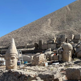 Nemrut’un Dev Heykellerine 5 Yıllık Koruma Kalkanı